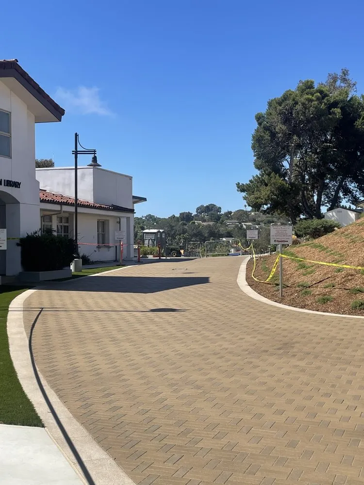 Expert garden landscaping in San Diego, CA by MB Clean & Seal