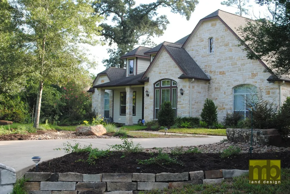 Reliable yard maintenance experts serving Richmond, TX - MB Land Design