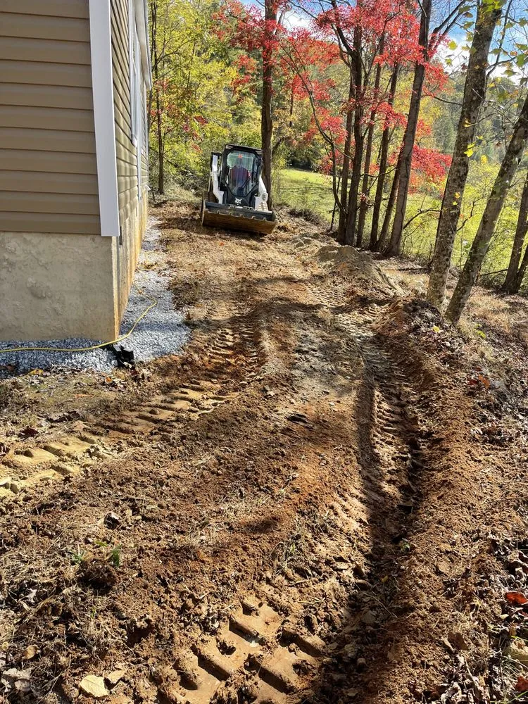 Trusted lawn care service experts serving Hendersonville, NC - MB Landscapes & Construction