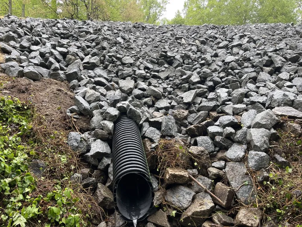 Local yard cleanup service in Hendersonville, NC - MB Landscapes & Construction