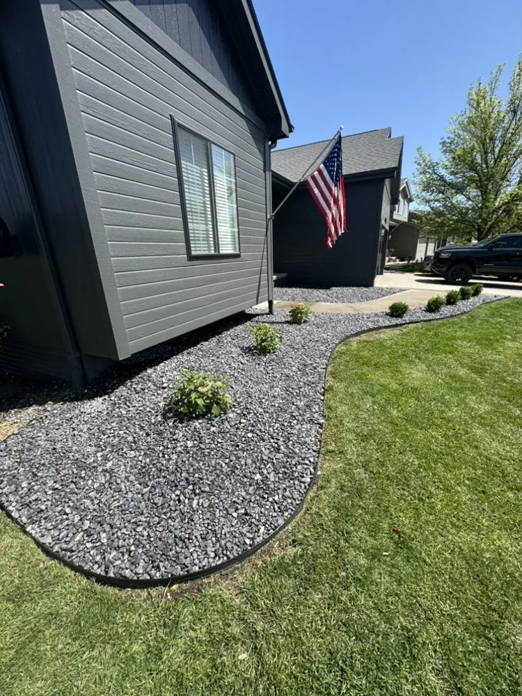 Reliable landscaping services experts serving Omaha, NE - Mb Landscaping & Junk Removal