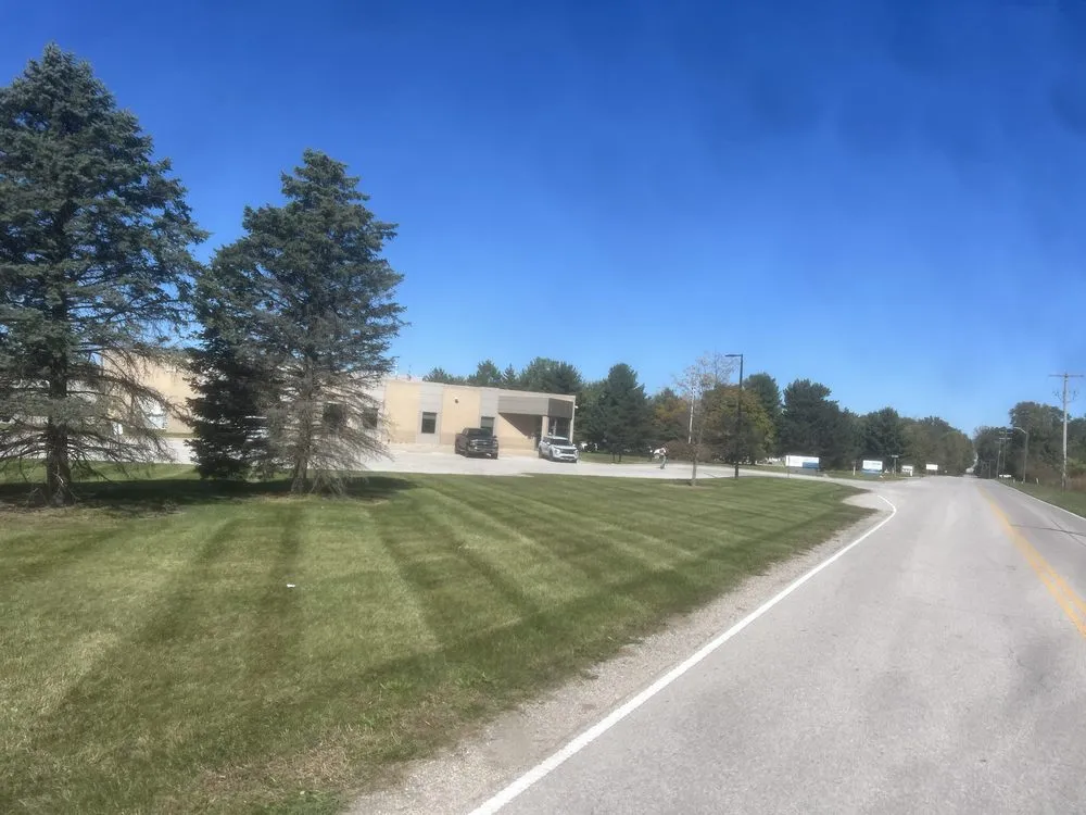 Expert yard cleanup service experts serving Farmersburg, IN - MB Landscaping and Lawn Service