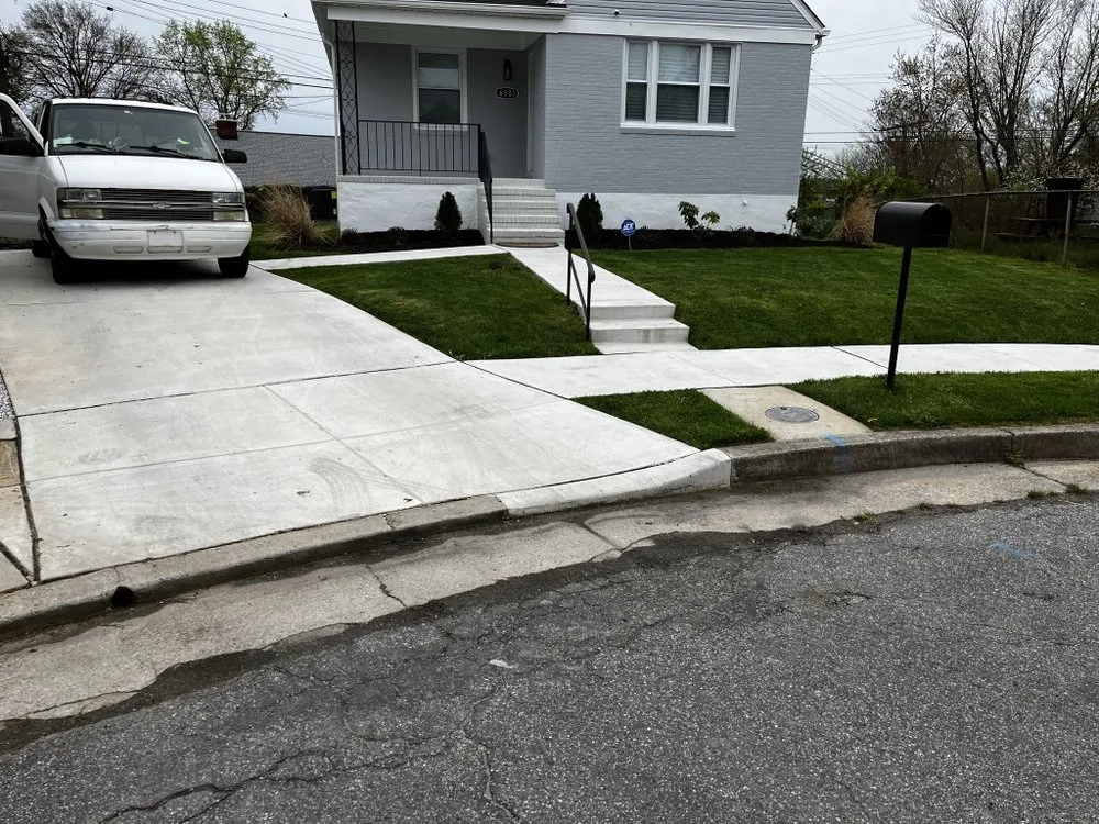 Top-rated garden landscaping experts serving Baltimore, MD - MB Lawn Care and Curb Appeal