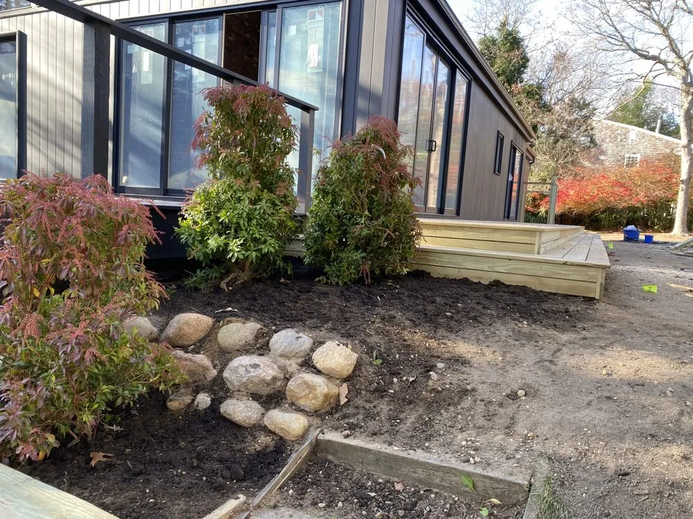 Professional lawn care service in East Hampton, NY by MB Tree Service Corp