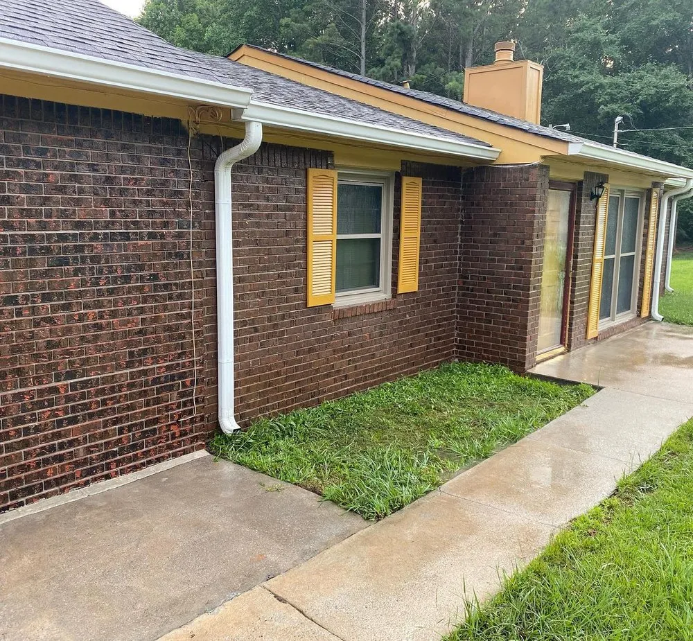 Trusted yard maintenance in Fayetteville, GA by MBC Power Washing