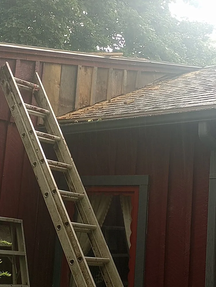 Top-rated lawn care service experts serving Greenfield, MA - M&C All Around