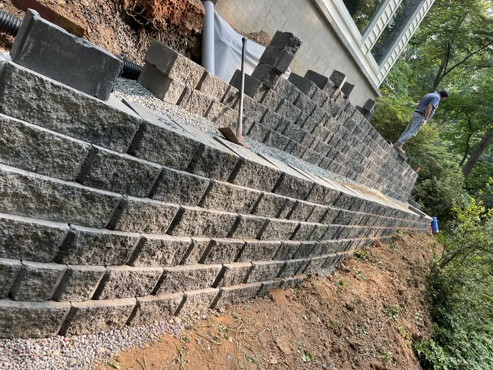 Reliable outdoor landscaping experts serving Herndon, VA - MC Brother