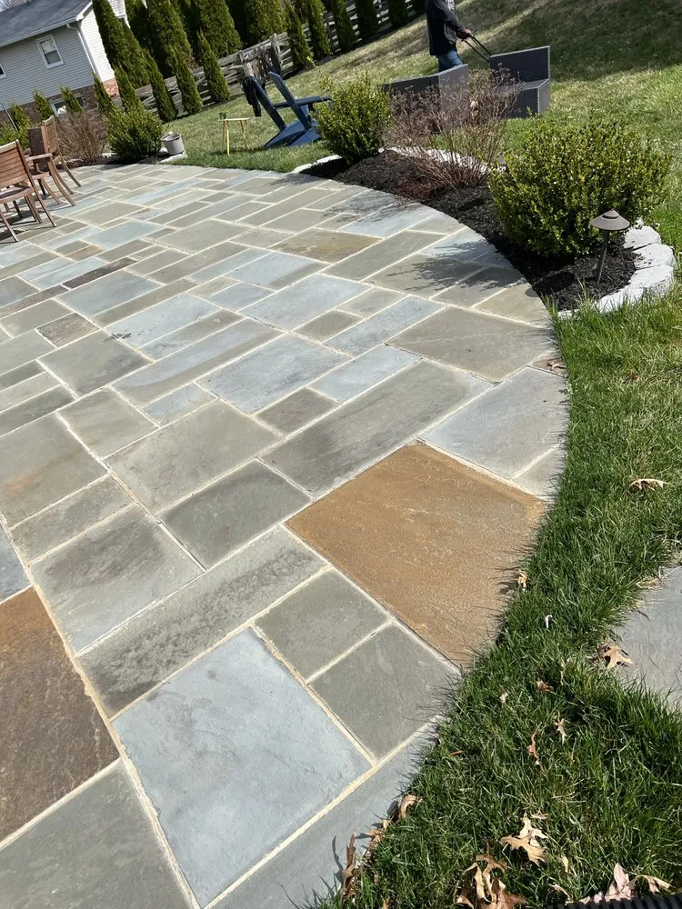 Expert garden landscaping near you in Herndon, VA by MC Brother