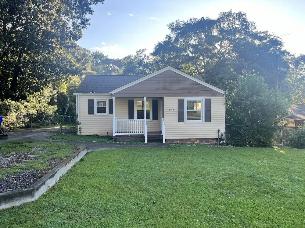 Custom garden landscaping for homes across Greer, SC - Mc Carnan