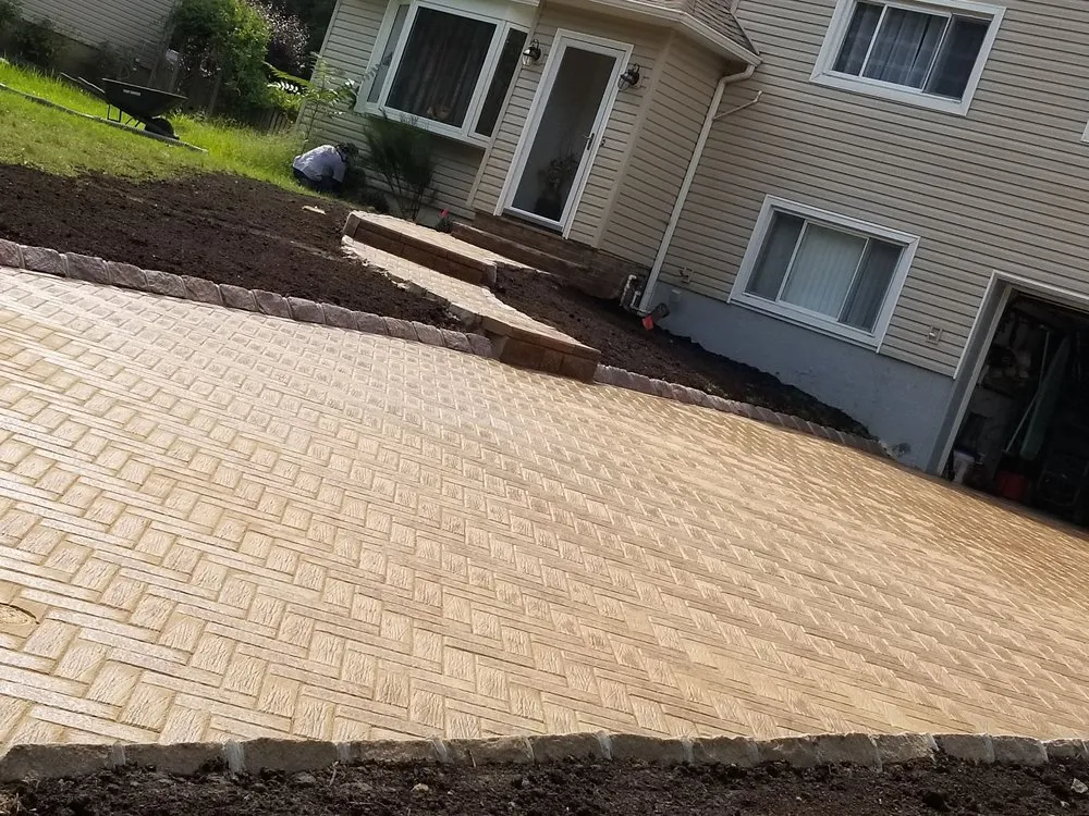 Expert lawn care service experts serving Elizabeth, NJ - MC Irrigation Contractors