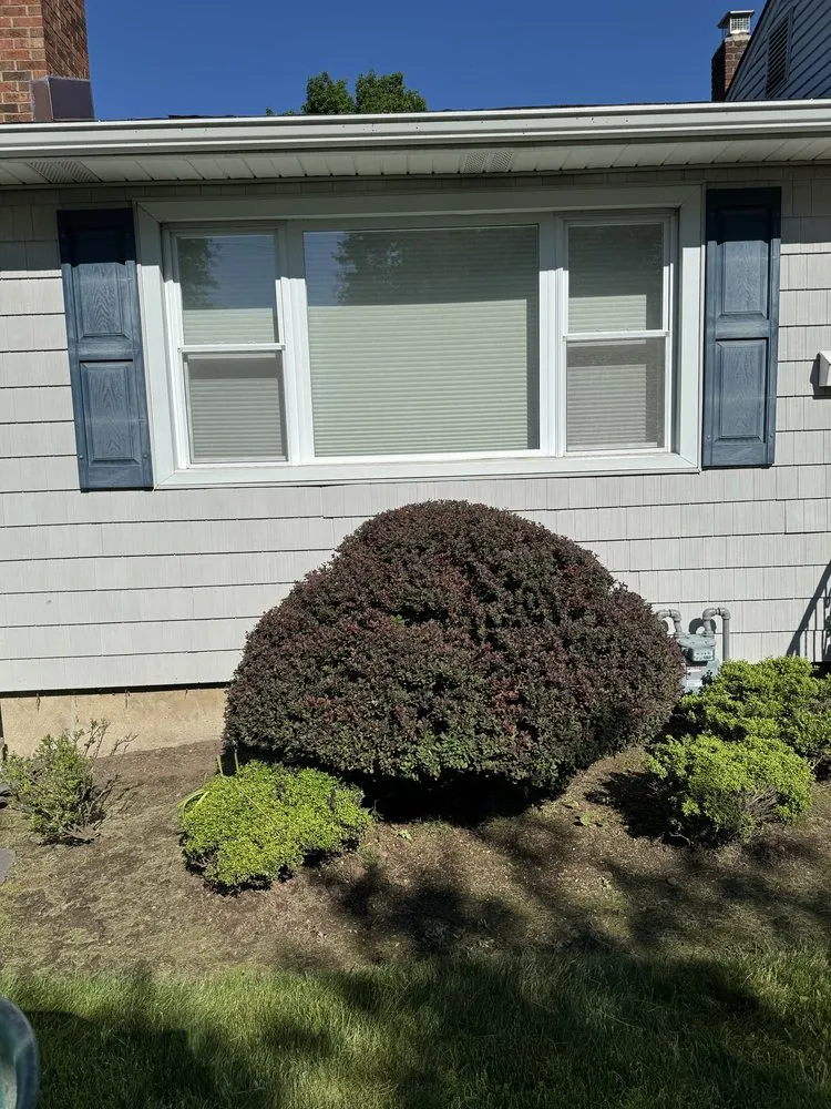 Expert garden landscaping in Cedar Grove, NJ by MC Landscape & Design