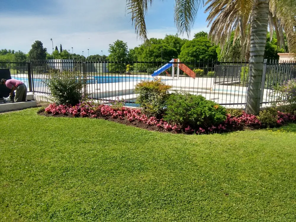 Top-rated garden landscaping experts serving Weston, FL - MC Landscaping Design and Services