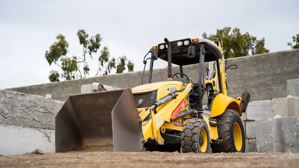 Affordable residential landscaping experts serving Lakewood, CA - MC Landscaping