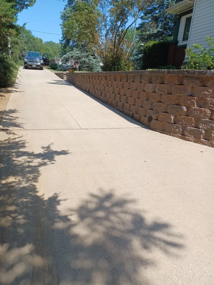 Professional landscape installation experts serving South Sioux City, NE - MC Landscaping