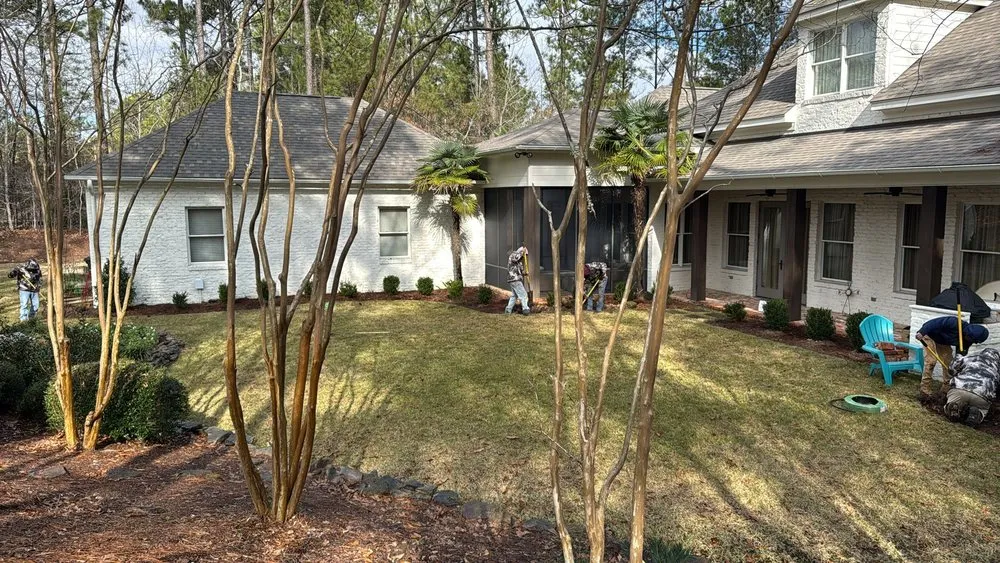 Custom residential landscaping experts serving Hattiesburg, MS - M&C lawn