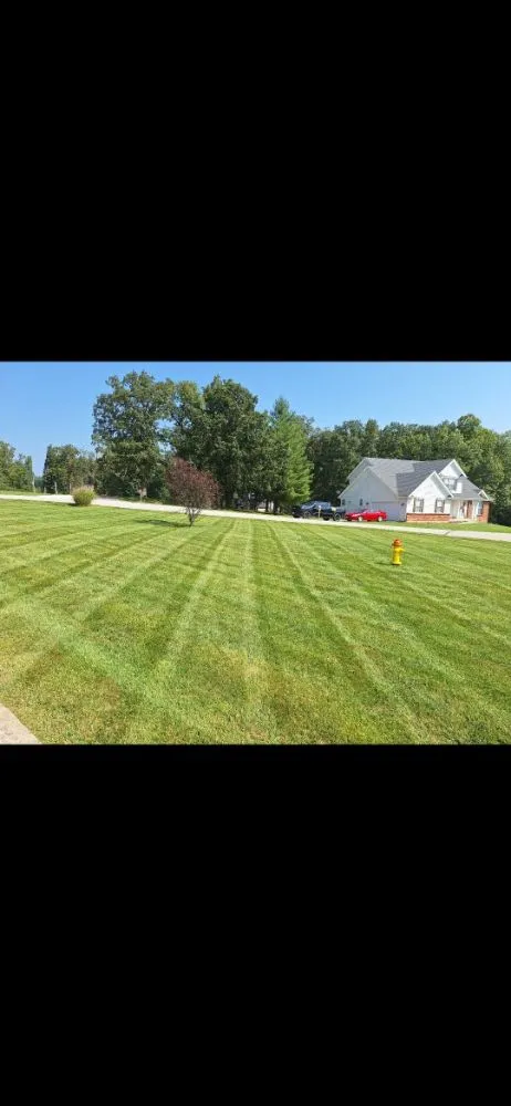 Affordable landscaping services in Foristell, MO by MC Lawncare