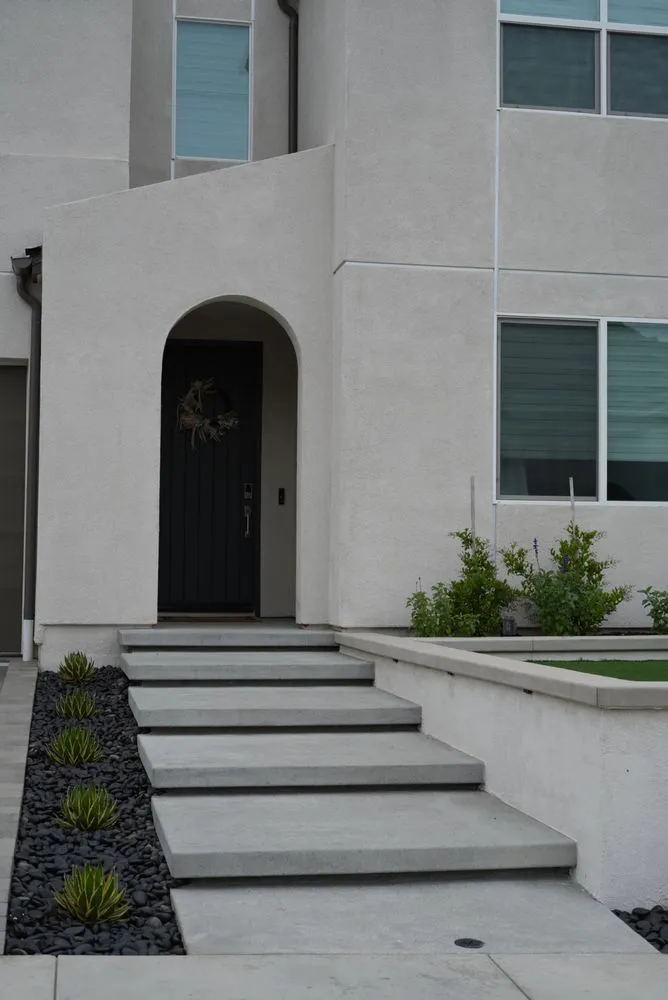 Reliable yard maintenance experts serving Fallbrook, CA - Mc Masonry Designs