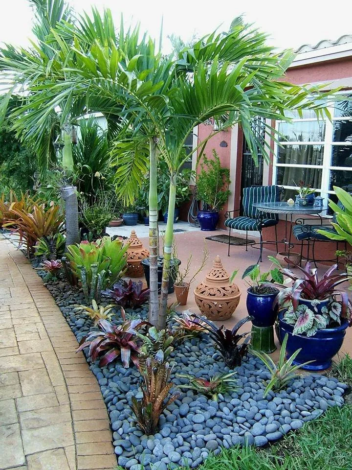 Professional landscaping services experts serving Miami, FL - MC Nature's Serve