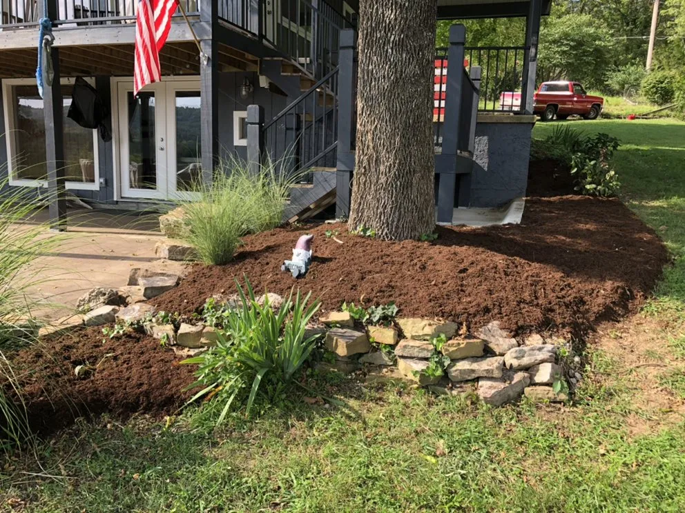 Custom outdoor landscaping for beautiful yards across Camdenton, MO - Mc Service