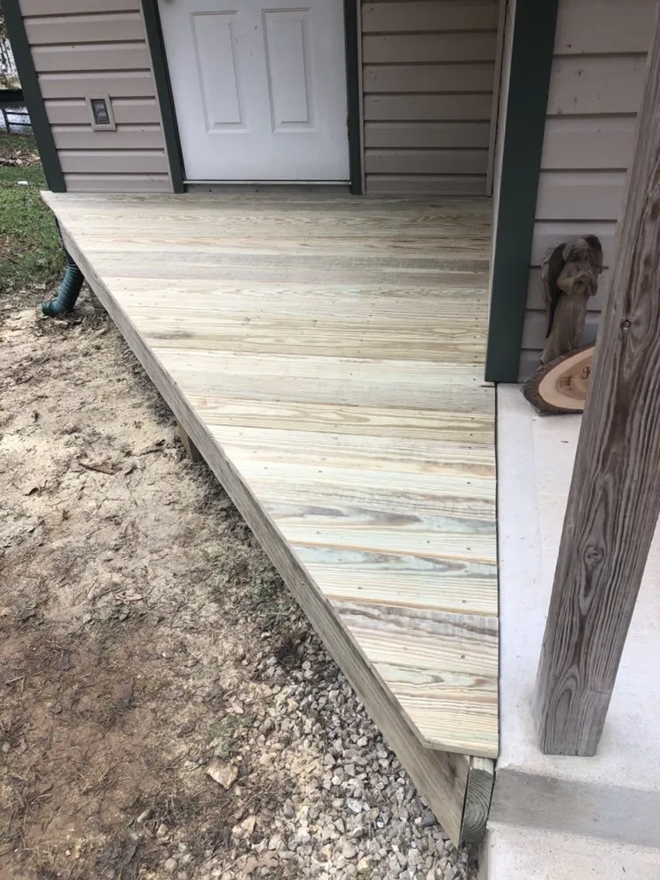 Custom landscape design with custom design in Camdenton, MO by Mc Service