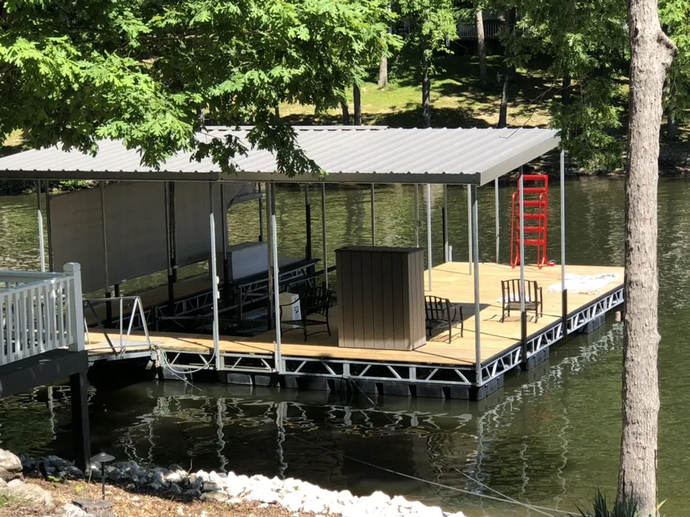 Local yard cleanup service in Camdenton, MO by Mc Service