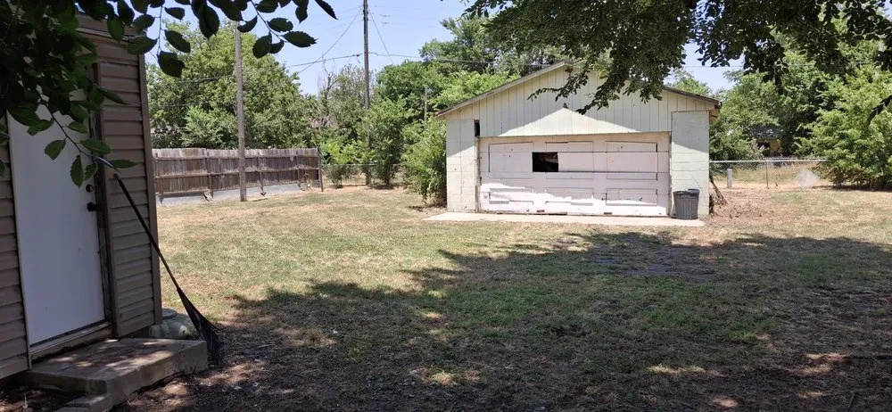 Reliable landscape design in Calumet, OK by MC Services