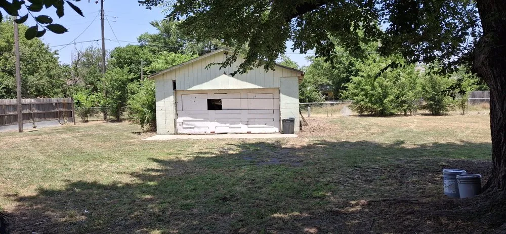 Professional landscape design for residential properties in Calumet, OK by MC Services