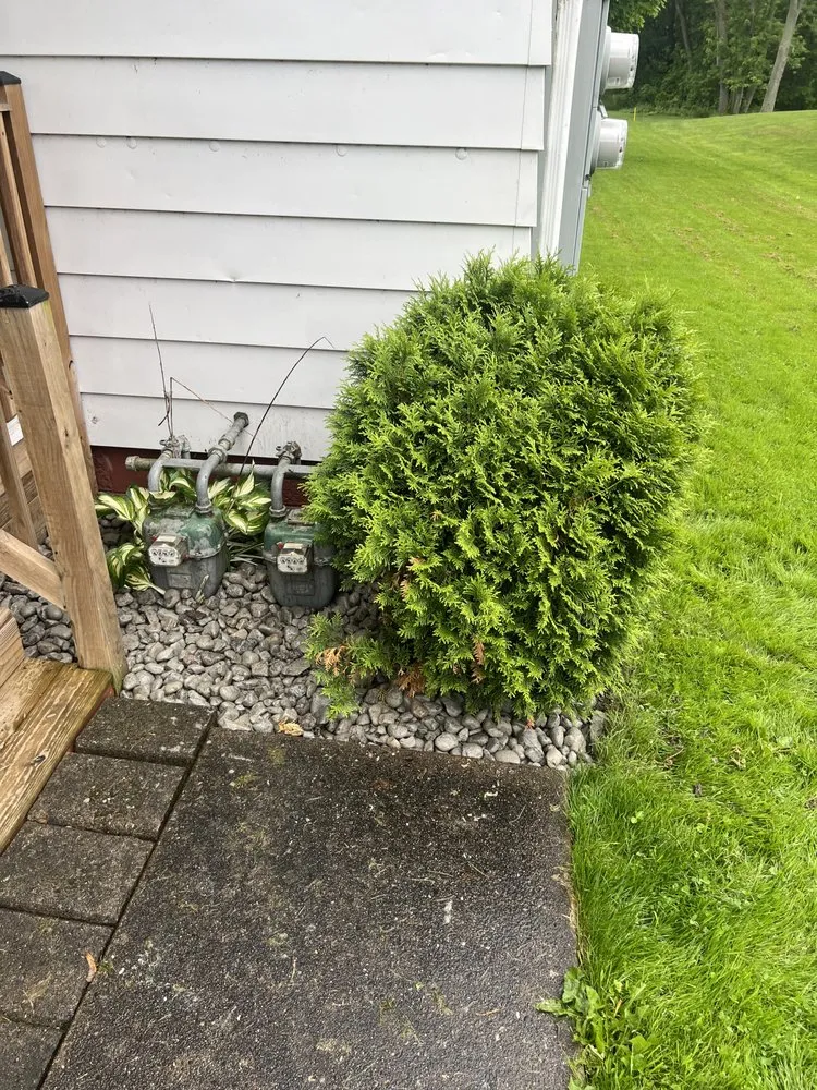 Trusted lawn mowing service experts serving Salem, OH - MC1 Logistics