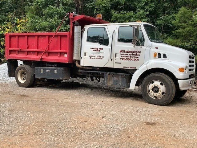 Expert lawn mowing service experts serving Mcdonough, GA - MCB Landscaping & Concrete Services