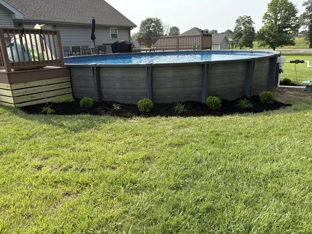 Top-rated yard maintenance for residential properties in Murray, KY by McCartney Mulching & Landscaping