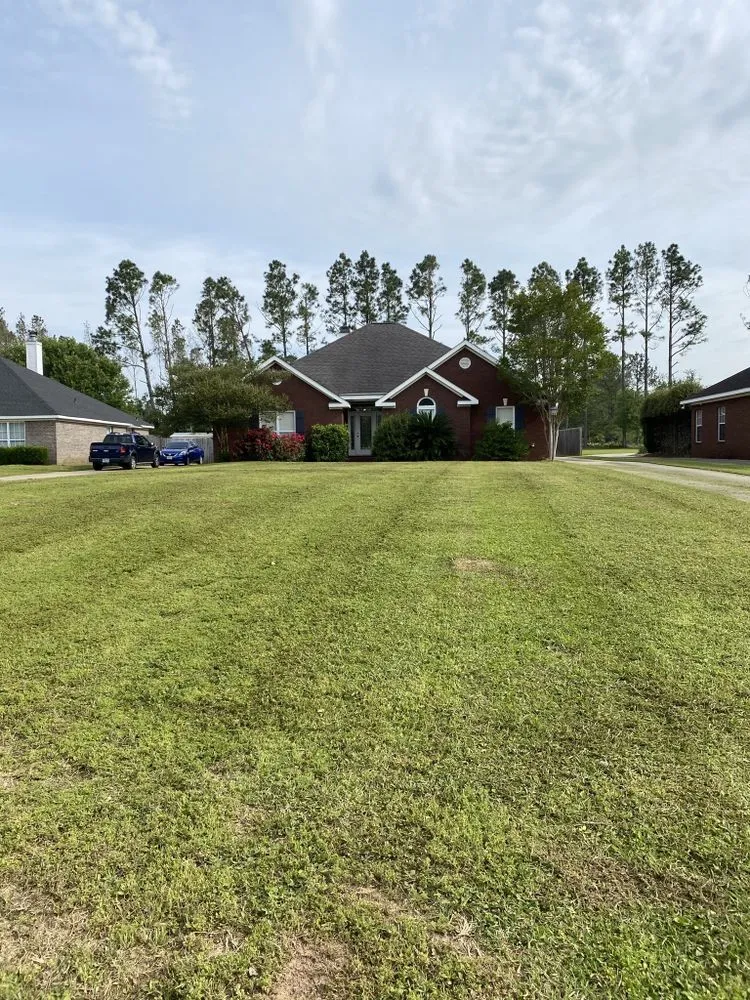 Trusted yard cleanup service in Fairhope, AL by Mccary’s Lawncare Service