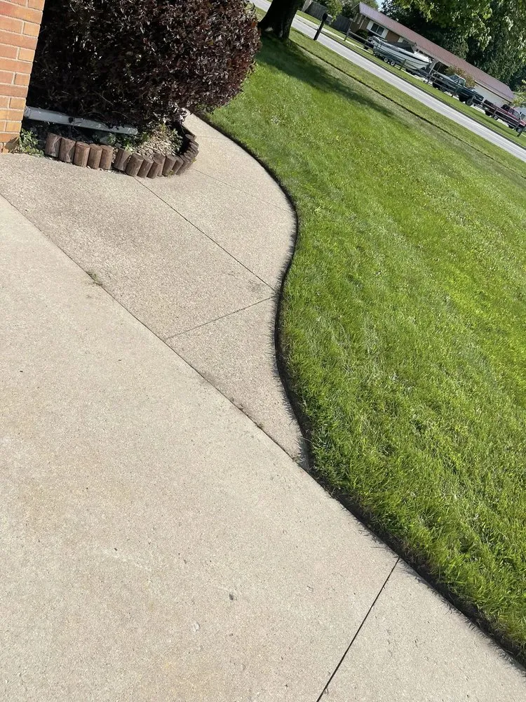 Professional lawn care service experts serving Bay City, MI - McCaskey & Sons Lawn Service