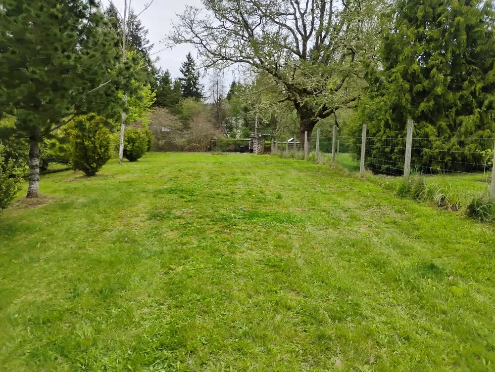 Trusted yard maintenance in Yelm, WA - McClary's Lawnscapes