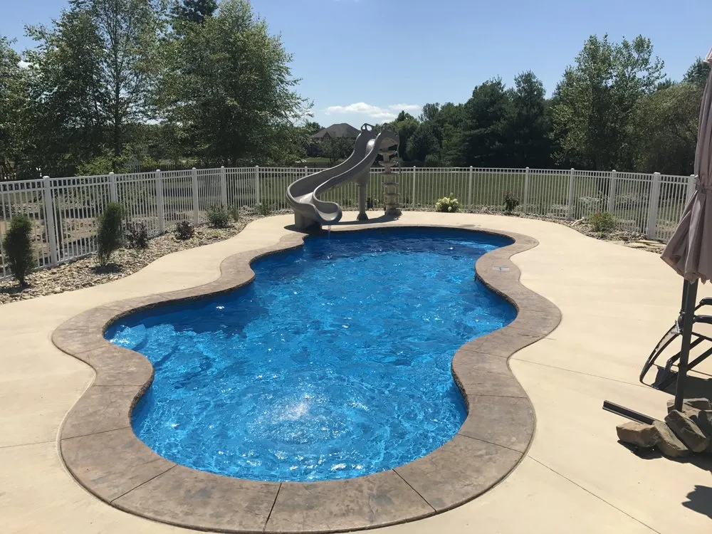 Custom landscaping services in Lebanon, IL - McClure-Davison Pools