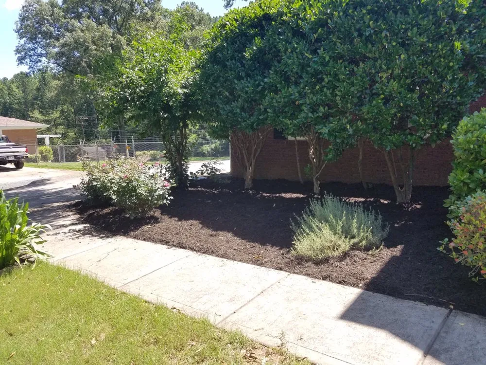 Affordable lawn mowing service in Acworth, GA by McCollum Landscaping