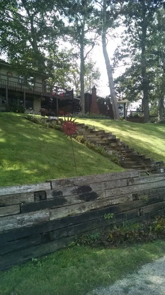 Top-rated yard cleanup service experts serving Galesburg, IL - McCormick's Lawn