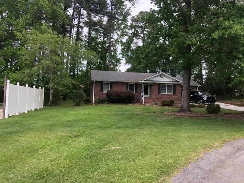 Expert lawn mowing service in Little River, SC - Mccoy Lawn Care