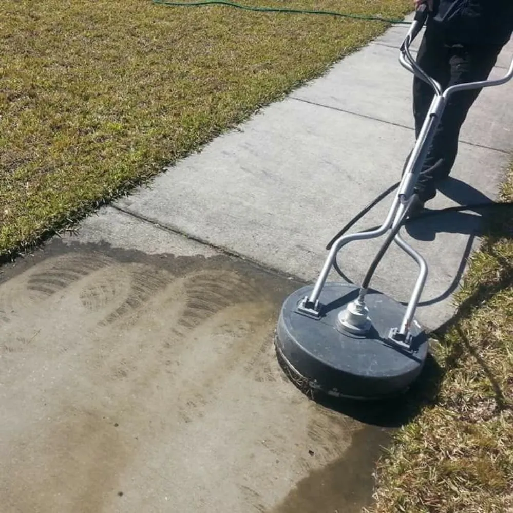 Reliable lawn care service in Tampa, FL - Mccoy's Pressure washing & Landscaping