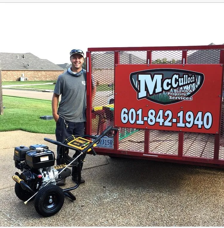 Affordable yard cleanup service in Madison, MS - McCulloch Lawn & Property Services