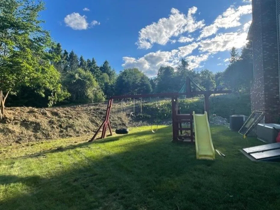 Custom landscape design experts serving Newtown, CT - Mcculloch Property Maintenance