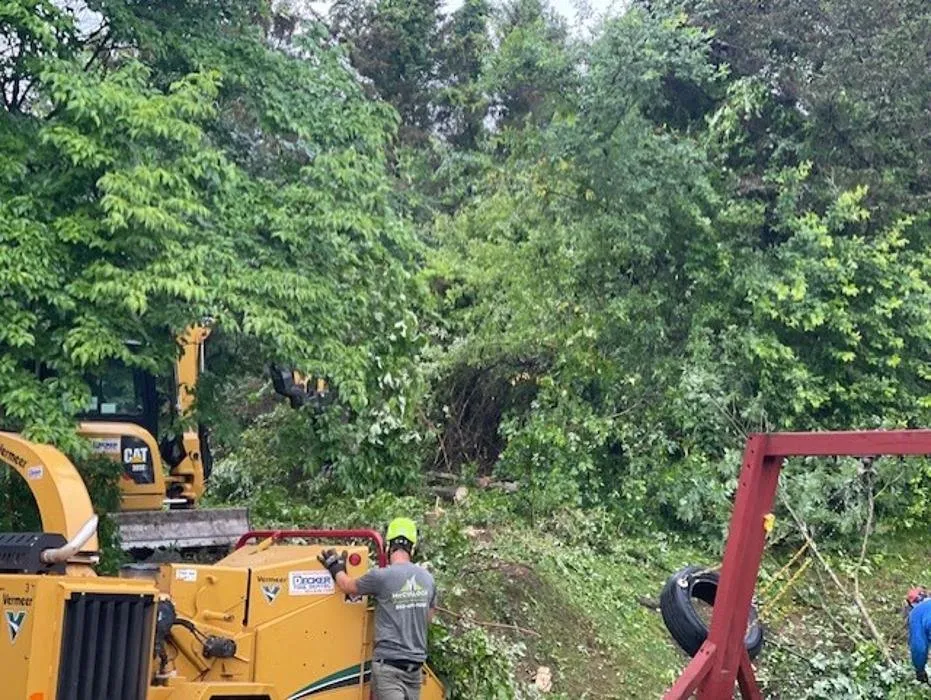 Reliable lawn mowing service experts serving Newtown, CT - Mcculloch Property Maintenance