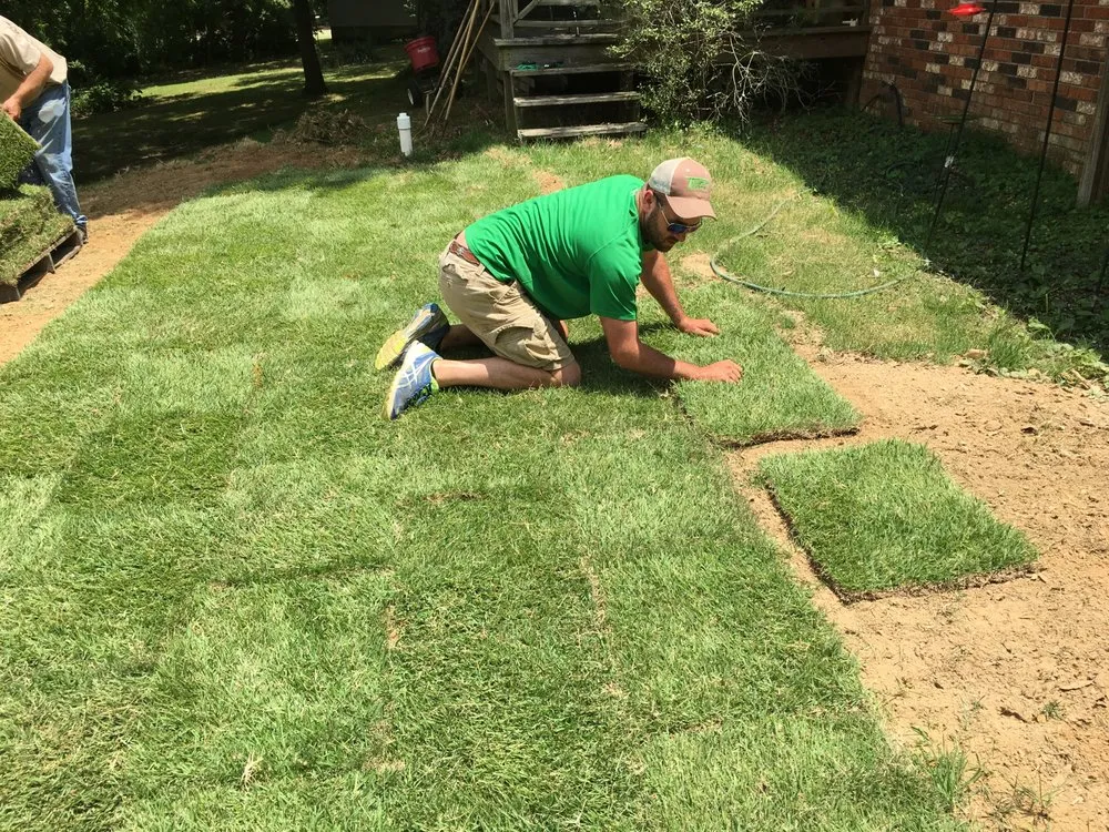 Custom outdoor landscaping in Dyer, TN by McCurdy Sod Farms