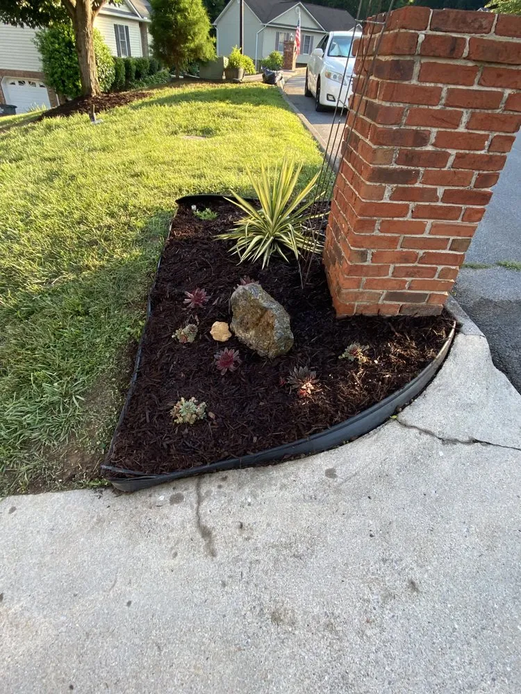 Reliable outdoor landscaping experts serving Elizabethton, TN - McDaniel’s Landscaping