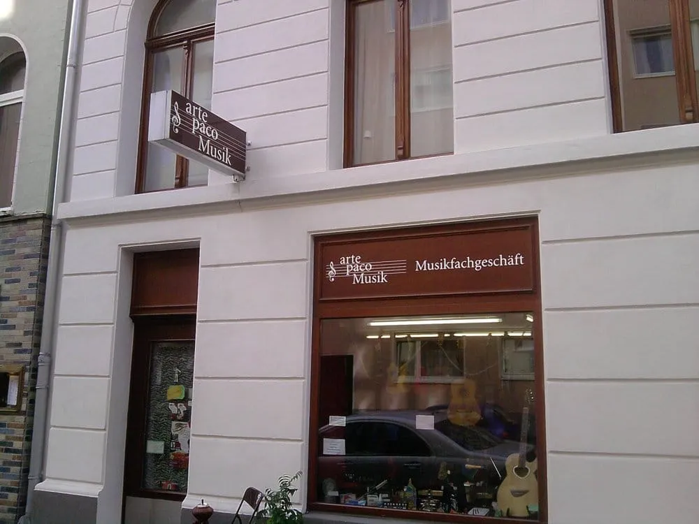 Expert landscape installation for beautiful yards across Virginia Beach, VA - McDonald Garden Center