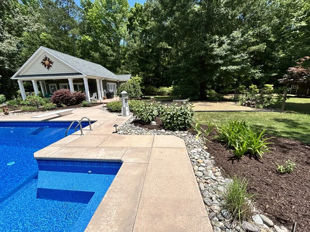 Expert yard maintenance in Virginia Beach, VA - Mcdonald Group Landscaping Company