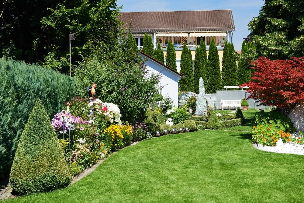 Top-rated landscape design experts serving Niantic, CT - McDonough Enterprises