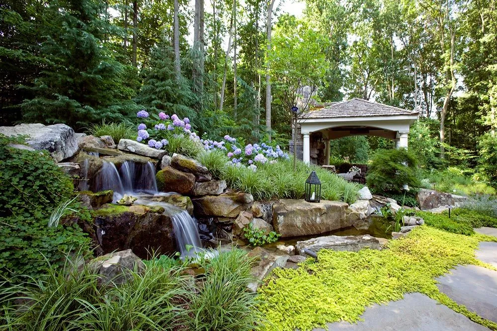 Custom lawn mowing service for residential properties in Sonora, CA by McEwen Specialty