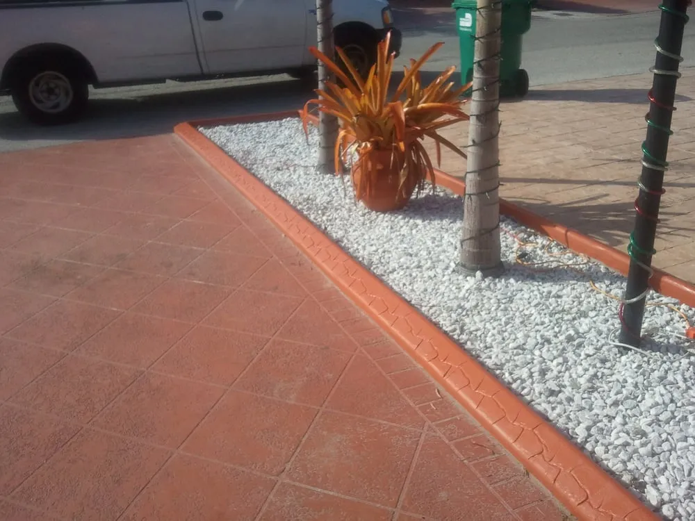 Trusted lawn care service in Miami, FL by MCG