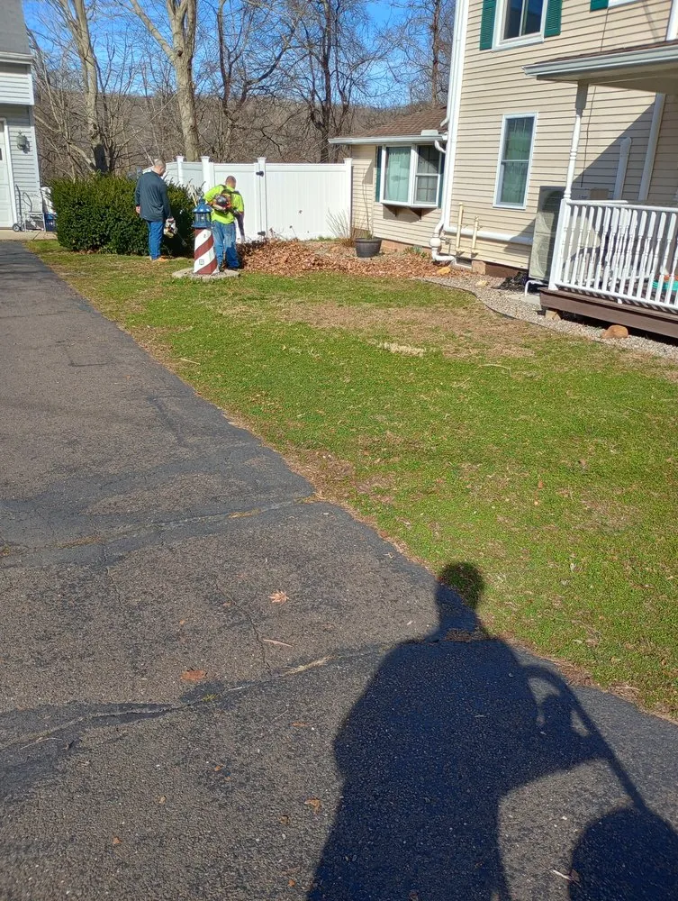 Custom outdoor landscaping experts serving Middletown, CT - Mcgillicut Landscape