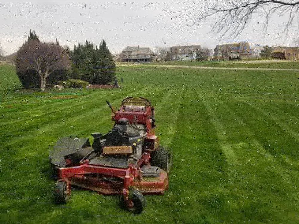 Trusted lawn mowing service in Overland park, KS by McGinley Lawn